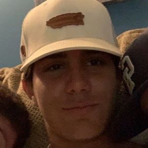 Meet your Posher, Angelo